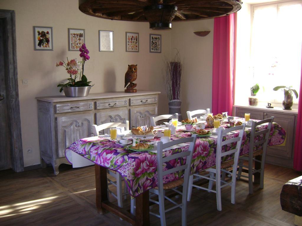 Les Chandelles Bed & Breakfast Villiers-le-Morhier Exteriör bild