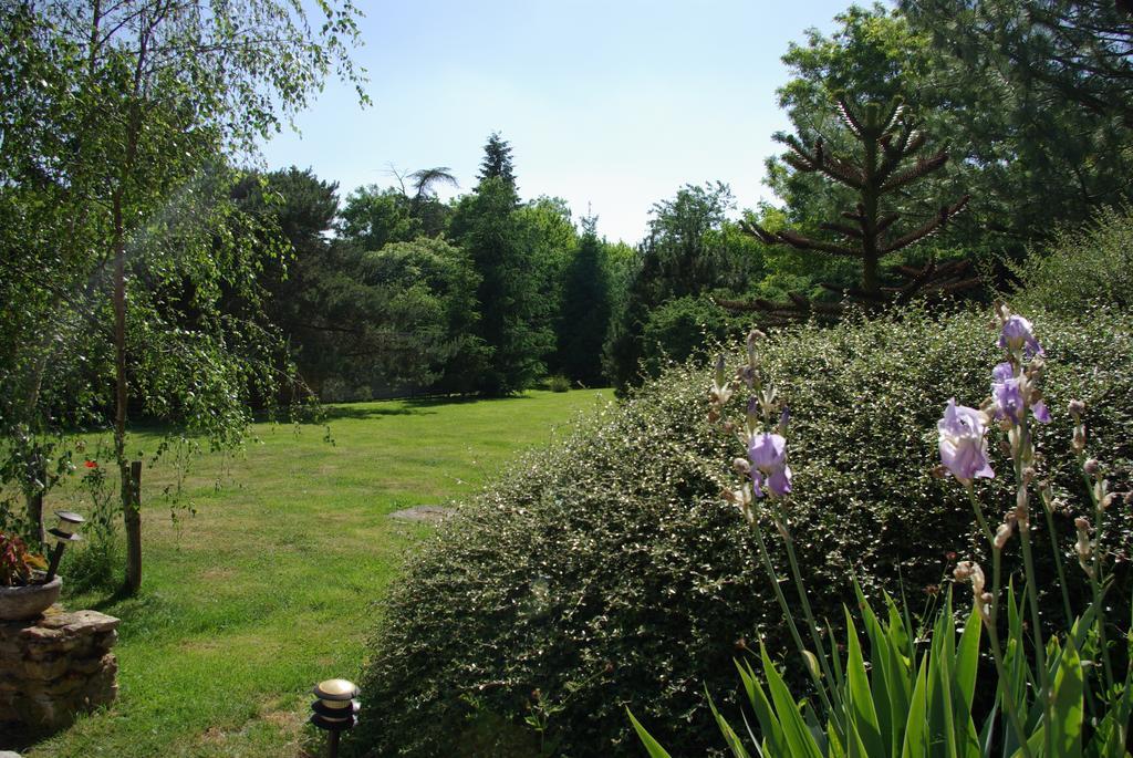 Les Chandelles Bed & Breakfast Villiers-le-Morhier Exteriör bild